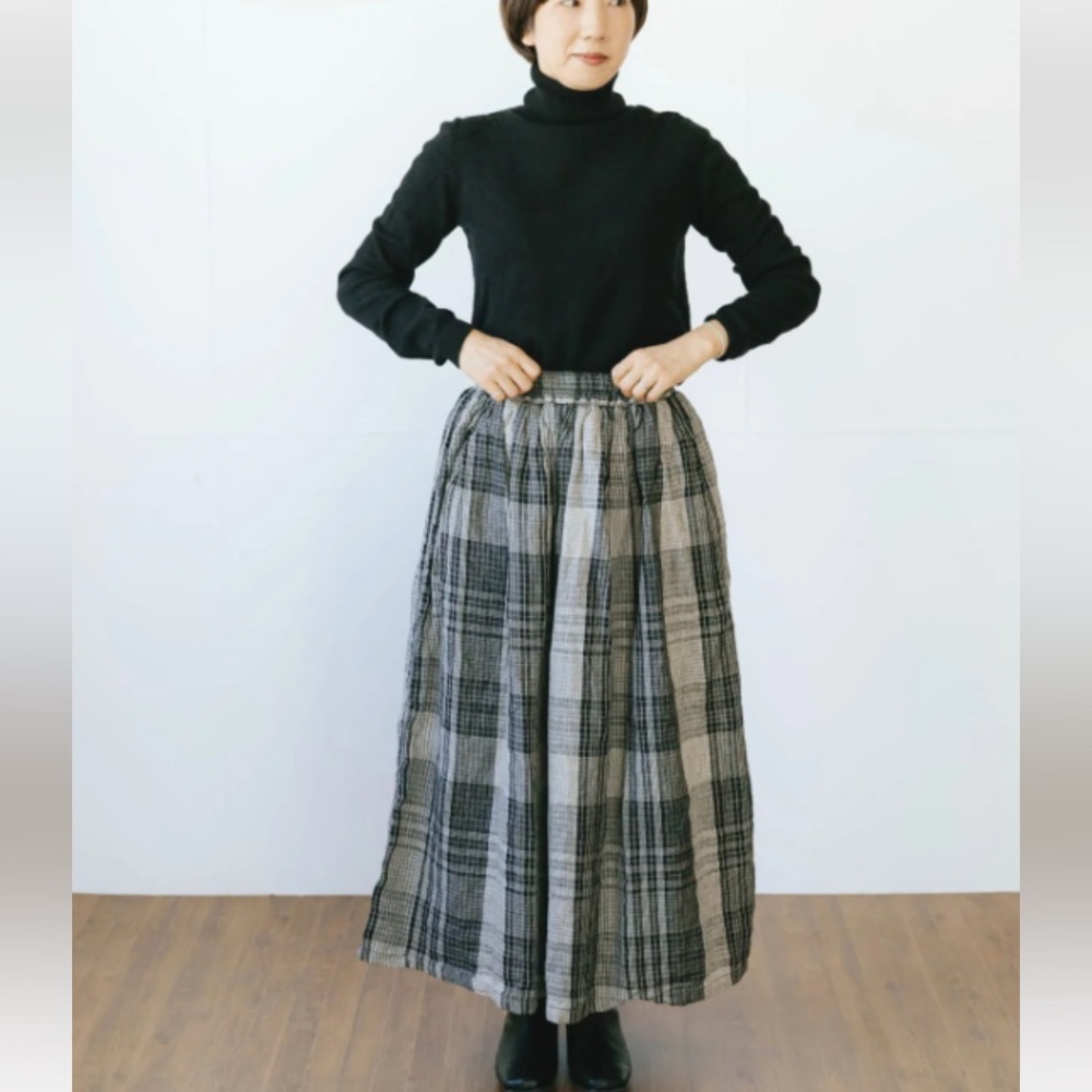 GUC plaid ichi antiquités skirt